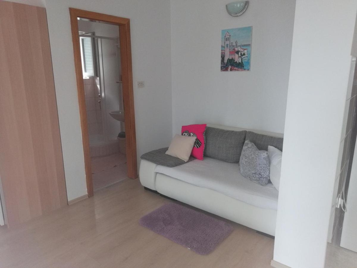Feel Good Apartment Банёл Экстерьер фото